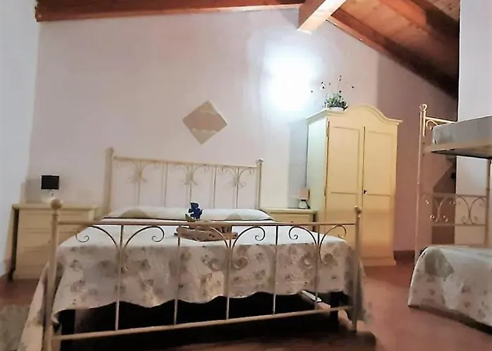 招待所 Donnigheddu