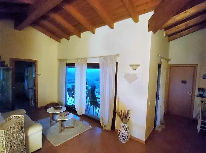 Donnigheddu 招待所 Rudalza